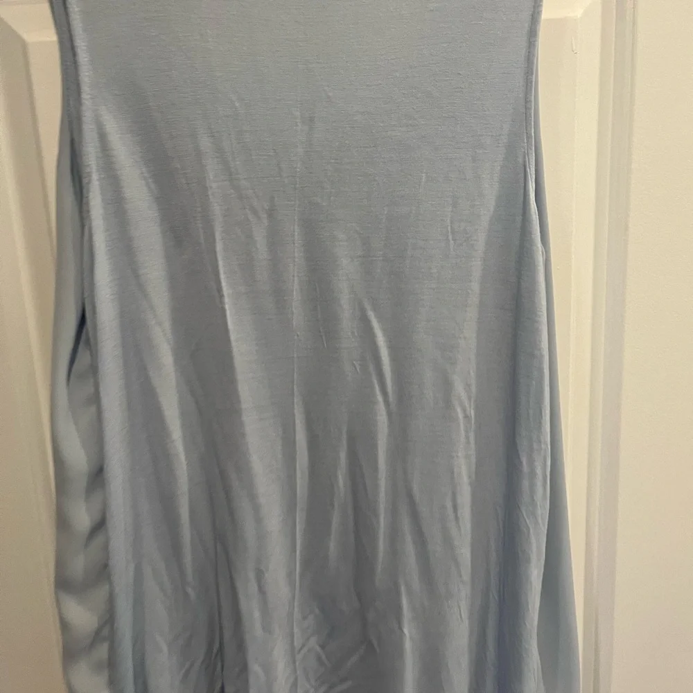 Chiffon front Ann Taylor Blue Sleeveless Tank Top - Picture 2 of 4